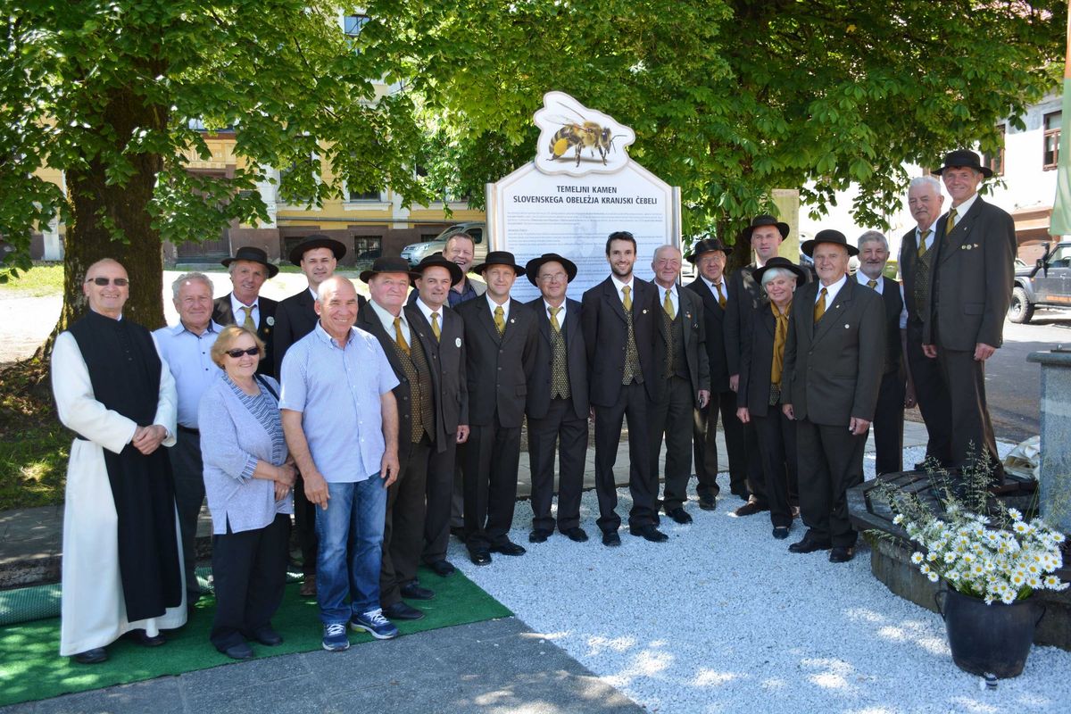 Druženje čebelarskih društev Druženje čebelarskih društev